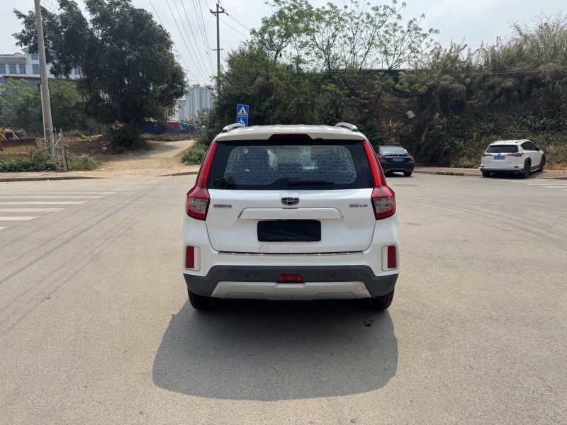 南寧16年吉利遠景5