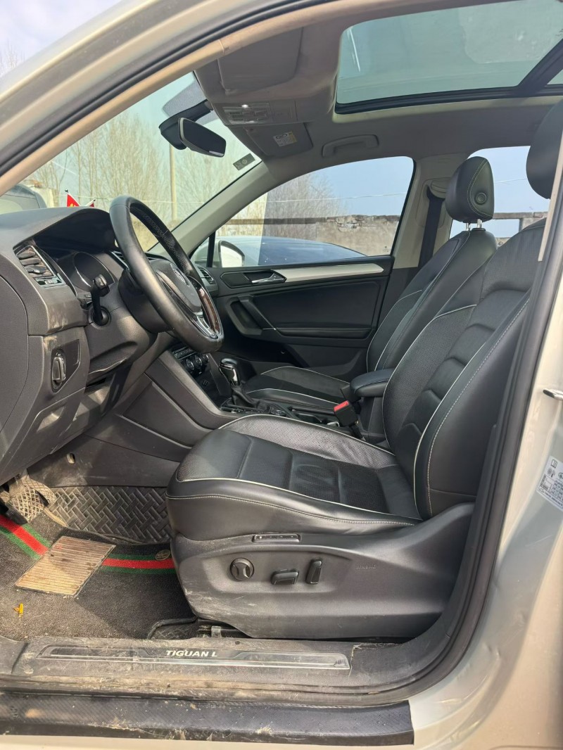 鹤壁17年大众途观8