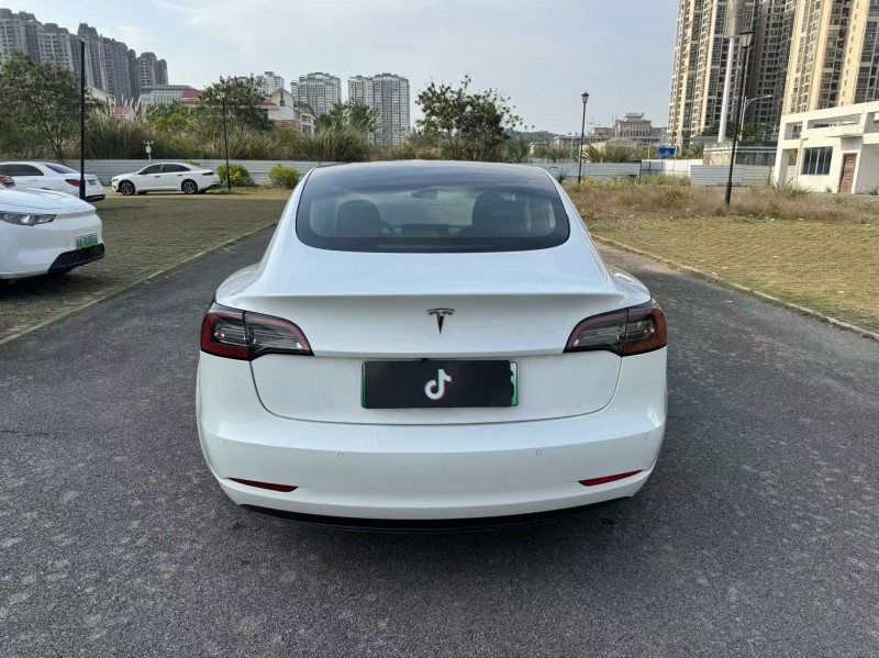 南宁21年特斯拉MODEL 35