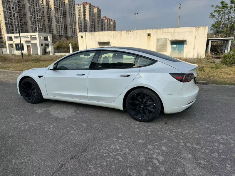 南宁21年特斯拉MODEL 39