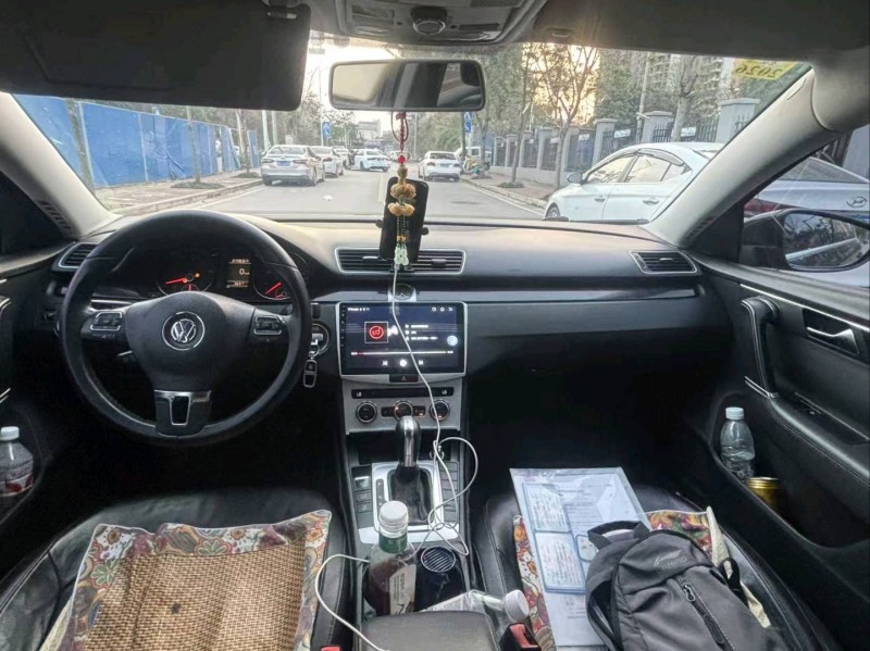 南宁12年大众迈腾6