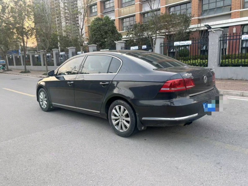 南宁12年大众迈腾8