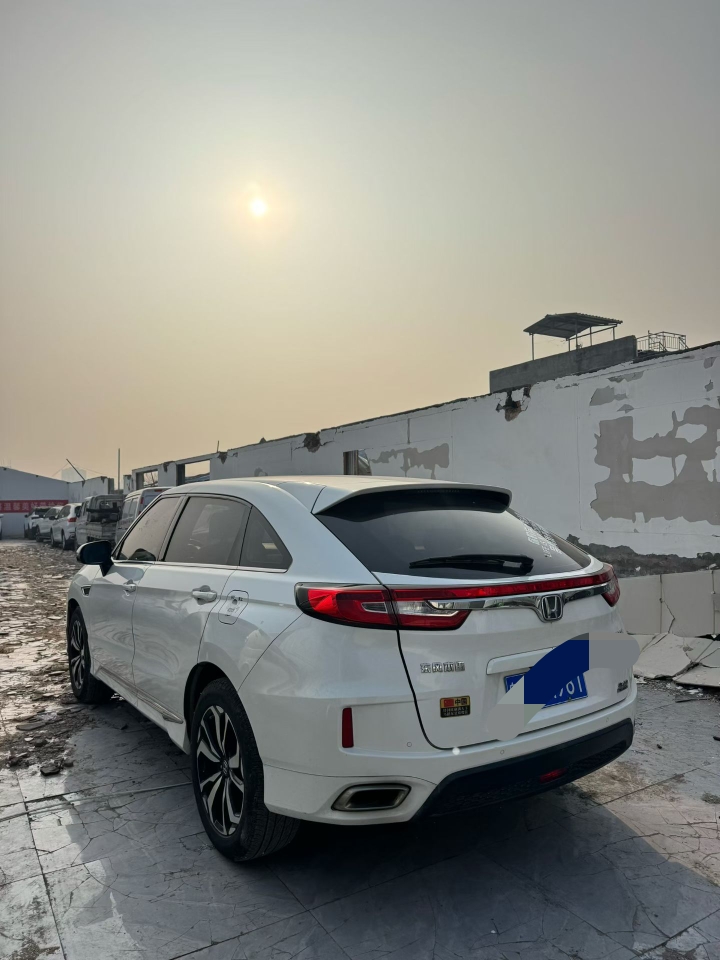 鹤壁17年本田URV5