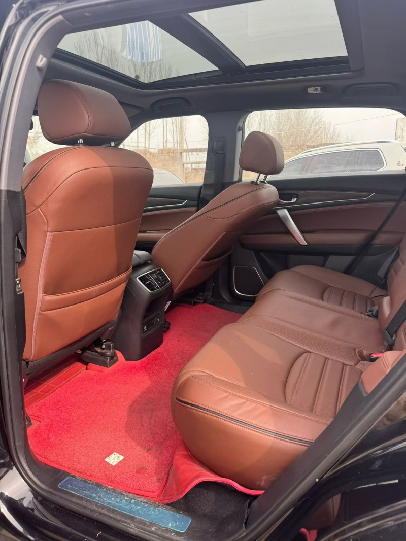 鹤壁19年本田URV7