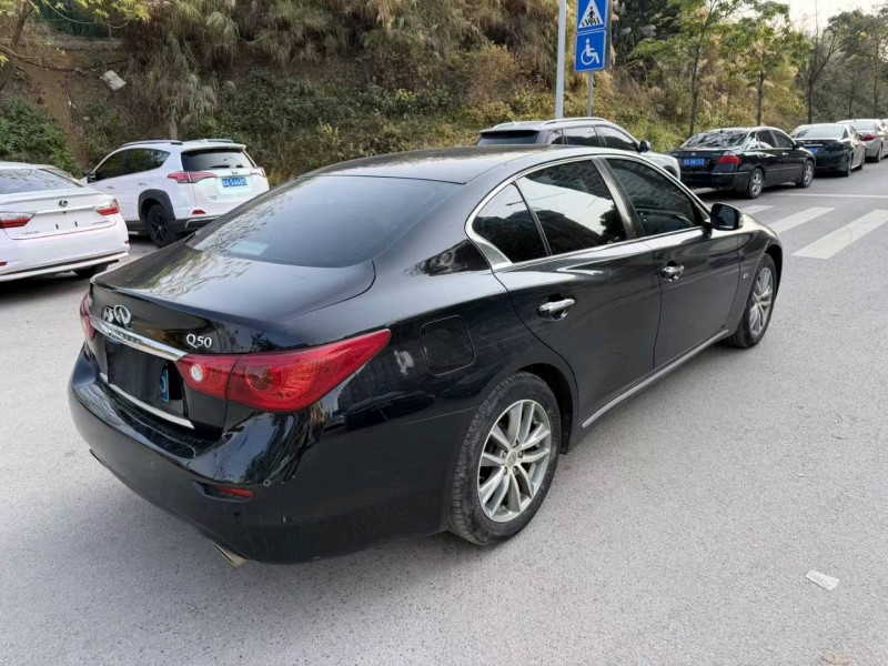 南宁16年英菲尼迪Q50L2