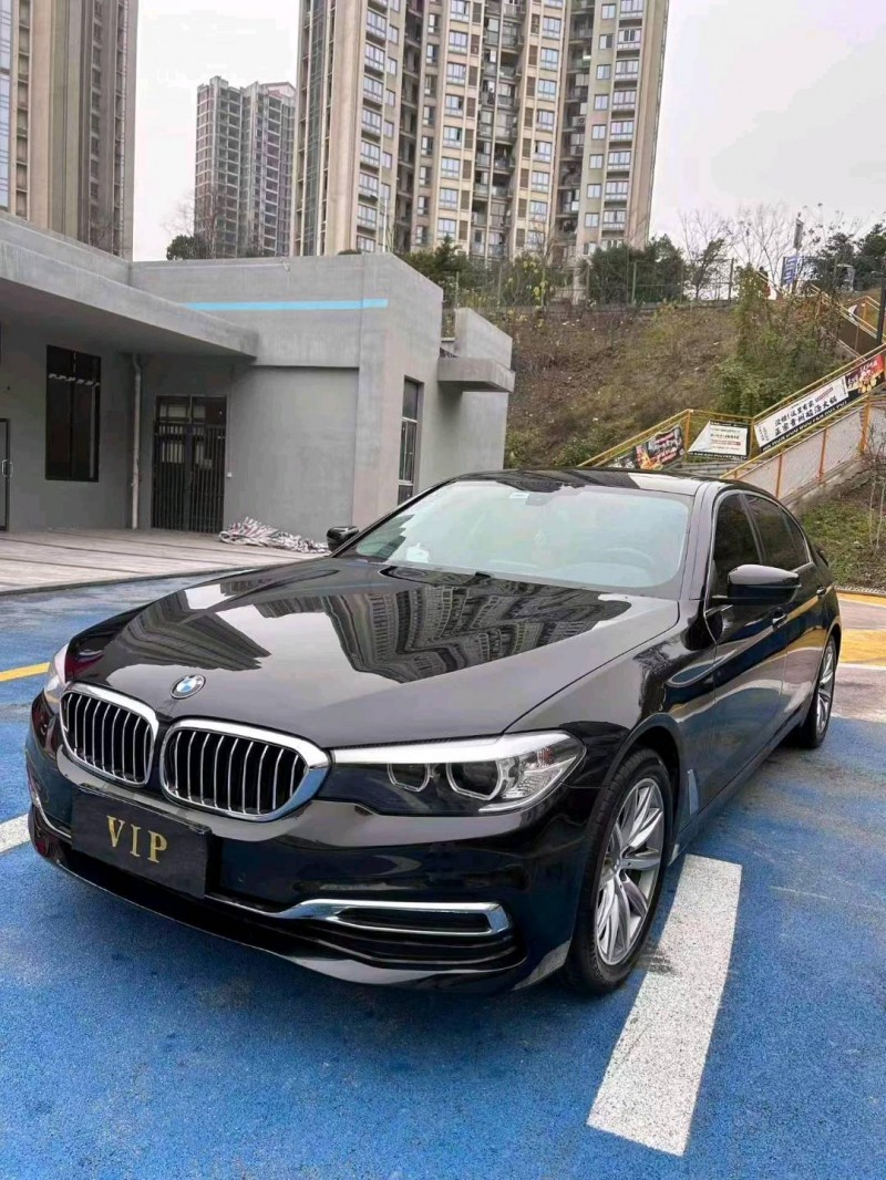 广州17年宝马5系2