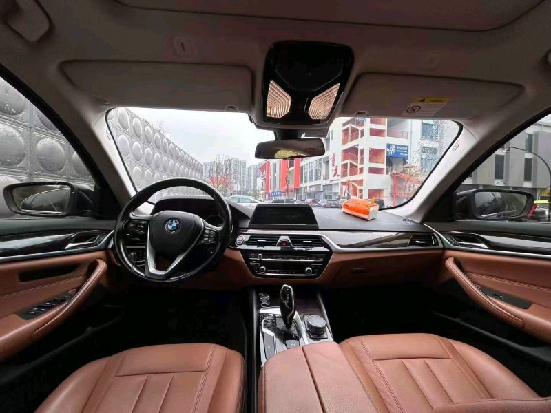 广州17年宝马5系6