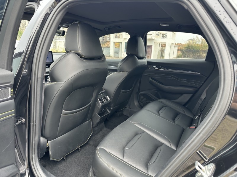 南宁24年吉利星瑞6