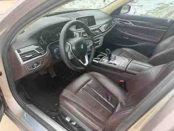 兰州17年宝马7系4