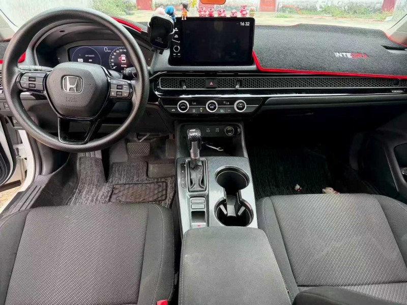 广州25年本田型格5