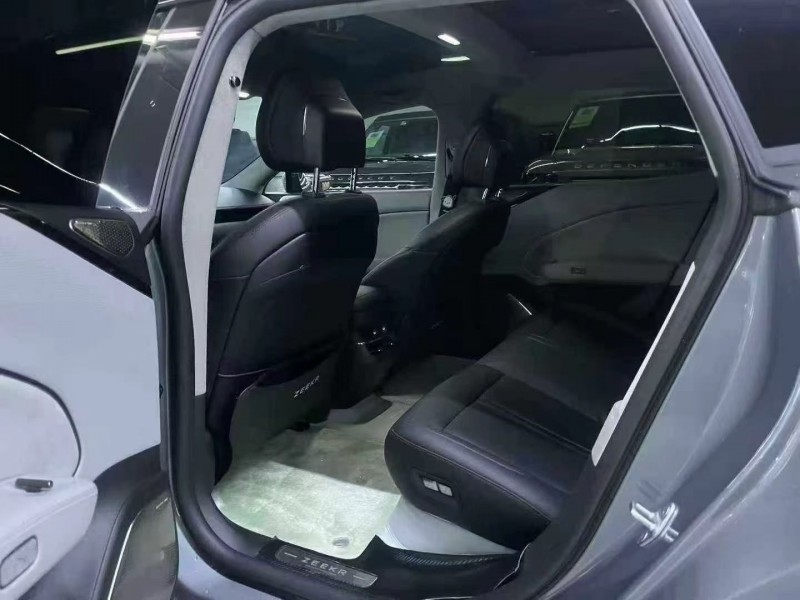 深圳24年极氪汽车0075