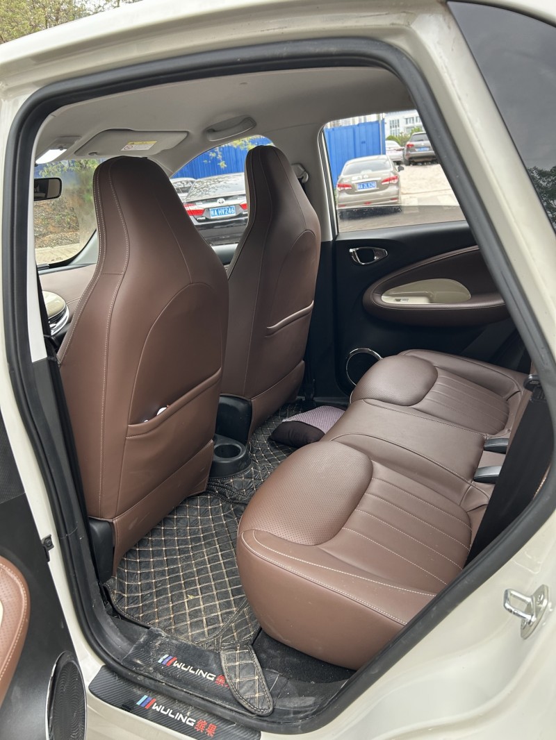 南宁23年五菱汽车缤果6