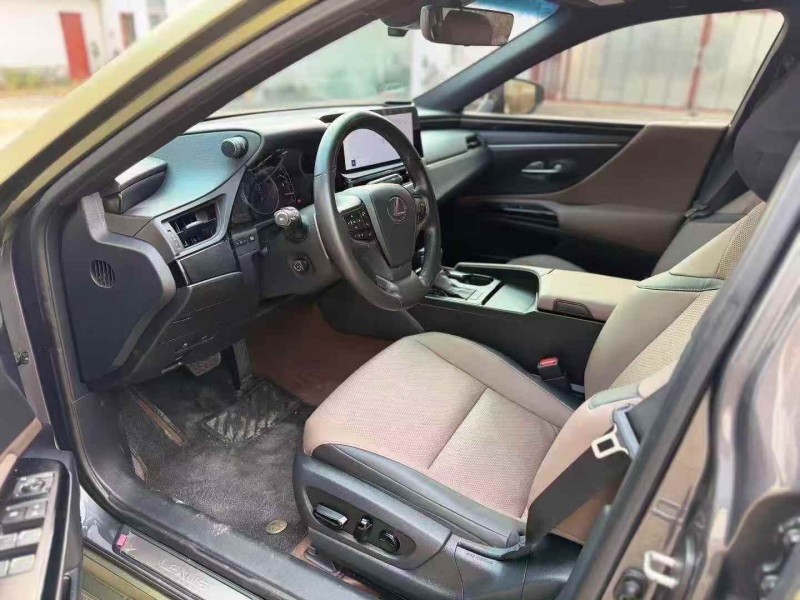 广州24年雷克萨斯ES3