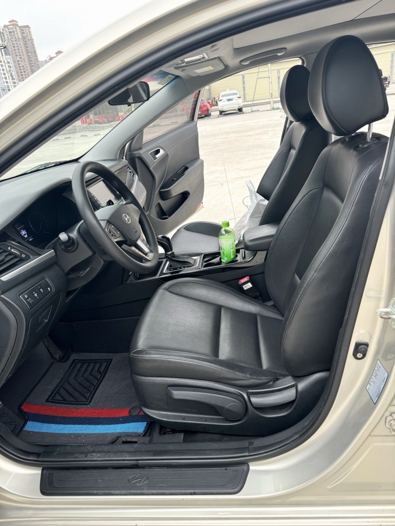 济宁18年现代名图6