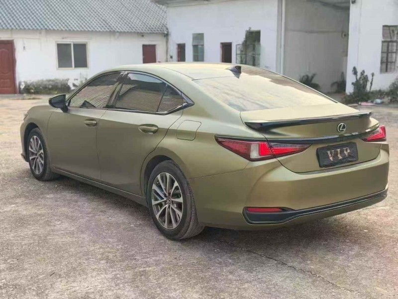 广州24年雷克萨斯ES8