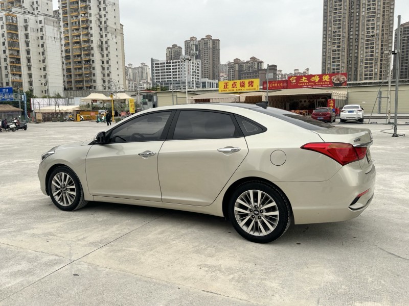 济宁18年现代名图7