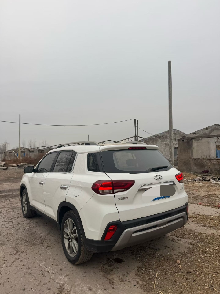 鹤壁19年现代ix356