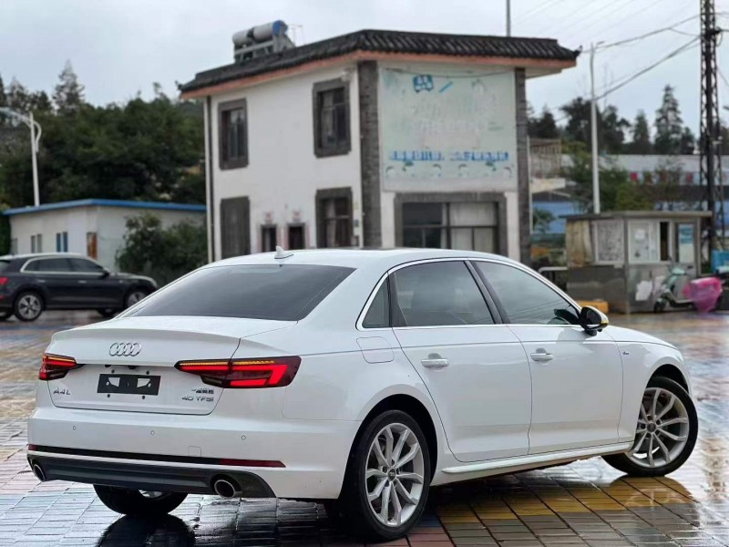 广州18年奥迪A4L6