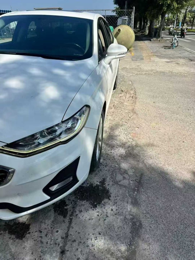 南宁21年福特蒙迪欧2