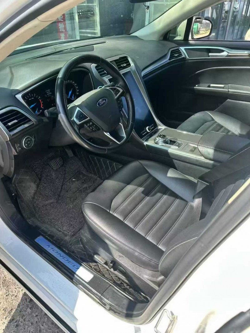 南宁21年福特蒙迪欧4