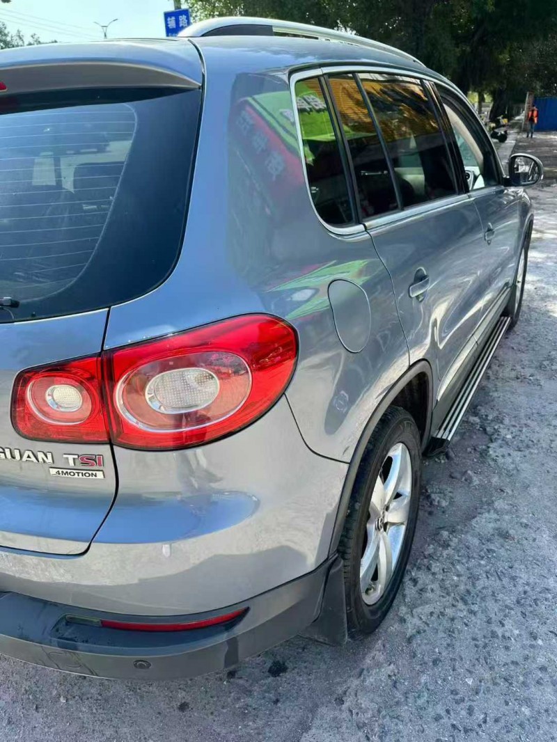 南宁12年大众途观9