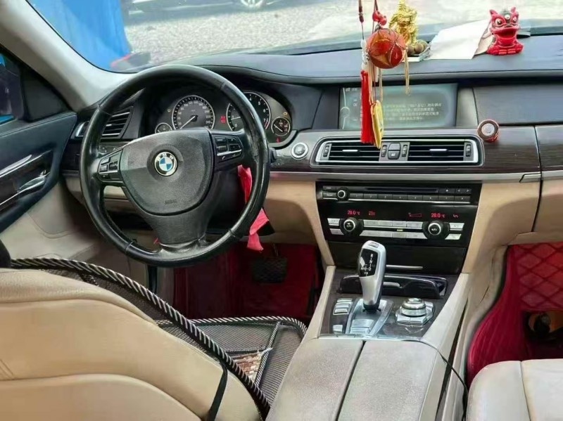 珠海10年宝马7系5