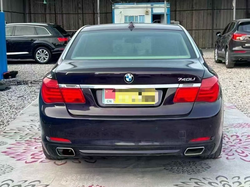 珠海10年宝马7系9