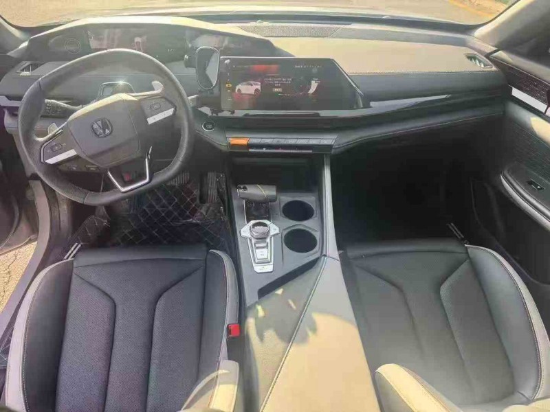 邢台23年长安汽车UNI4