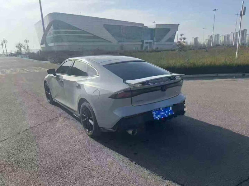 邢台23年长安汽车UNI8