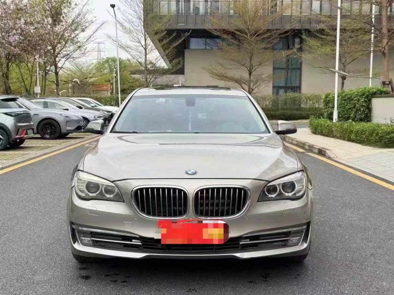 广州14年宝马7系1