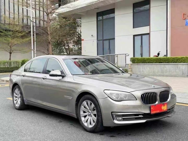 广州14年宝马7系2