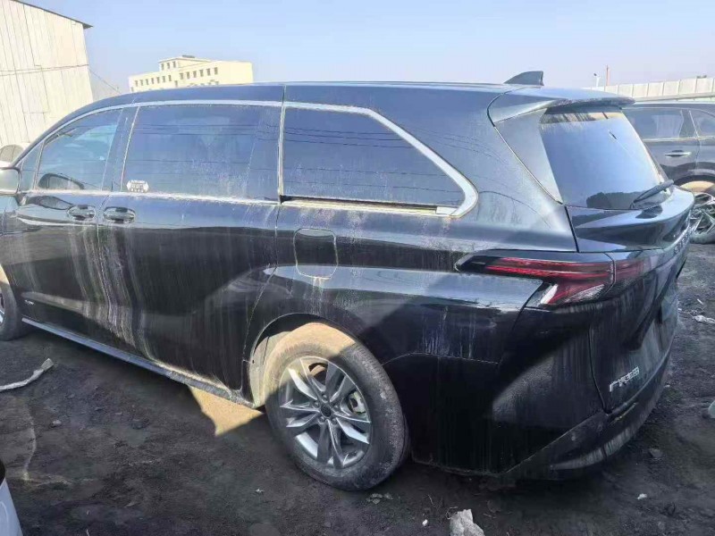 焦作24年丰田塞纳7