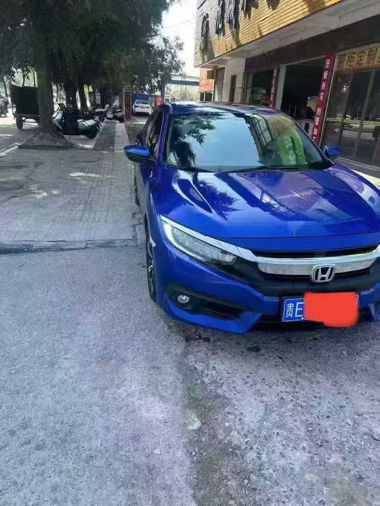 南宁18年本田思域3