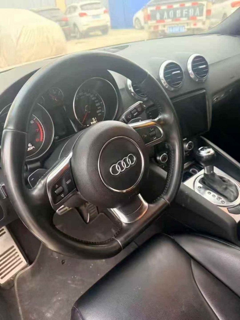 连云港11年奥迪TT3