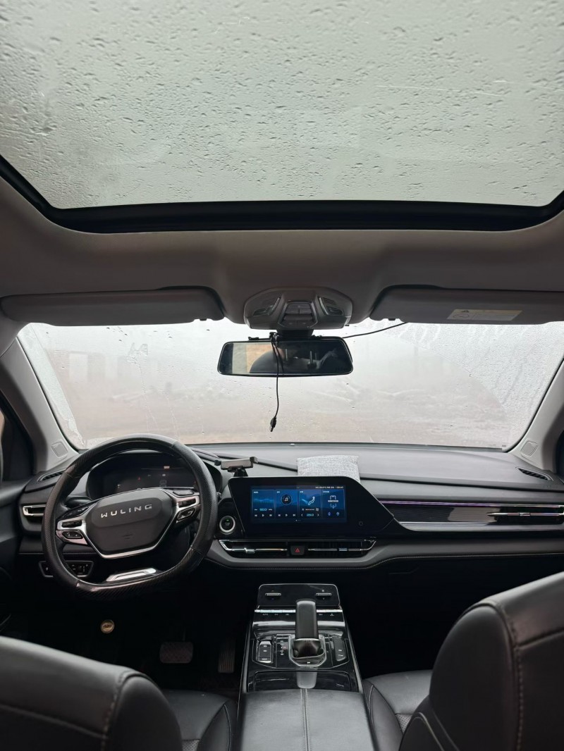 鹤壁22年五菱汽车凯捷9