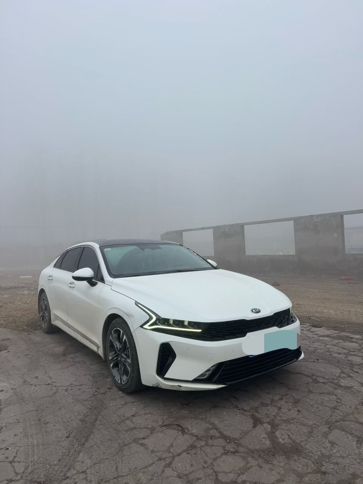 鹤壁21年起亚K52