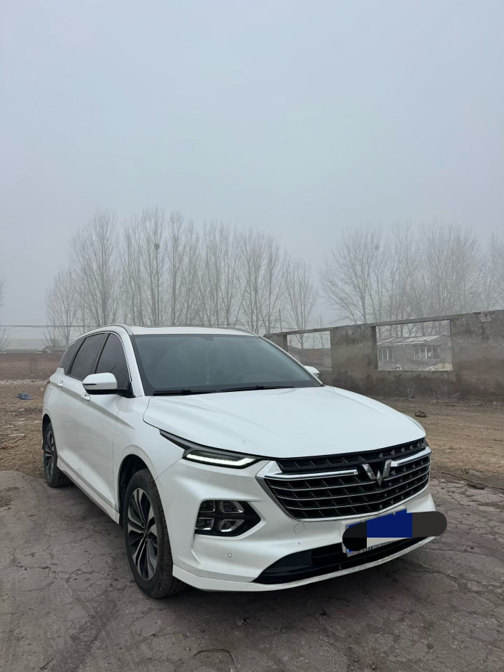 鹤壁23年五菱汽车凯捷5