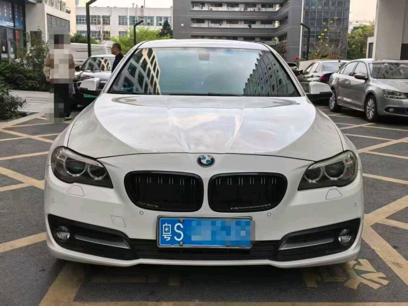 深圳15年宝马5系1