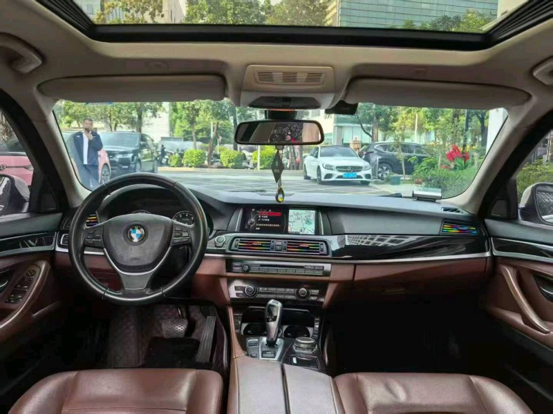 深圳15年宝马5系3