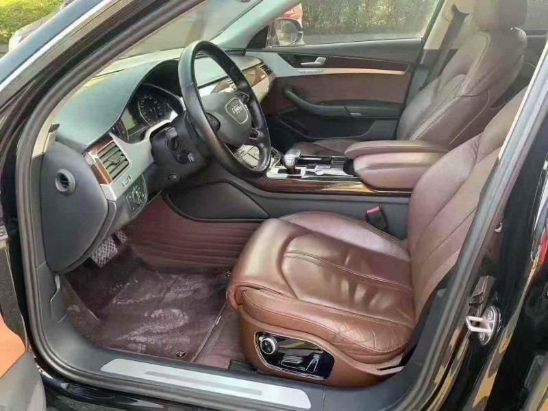 湖州14年奥迪A8L4