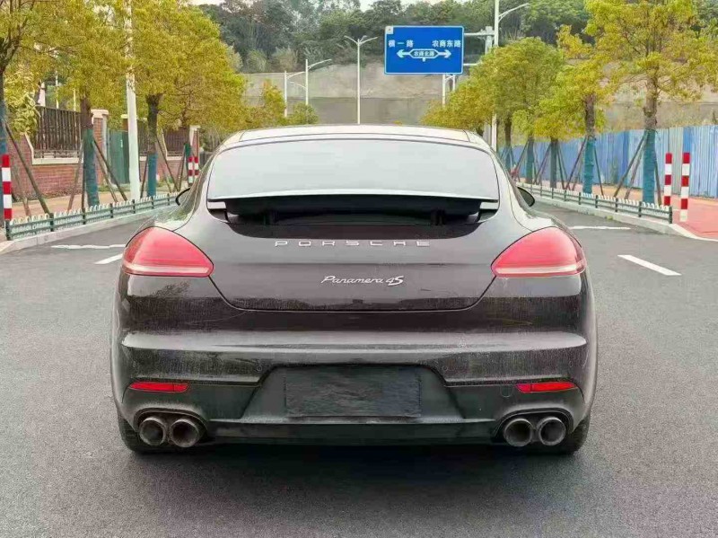 莆田16年保时捷帕拉梅拉9