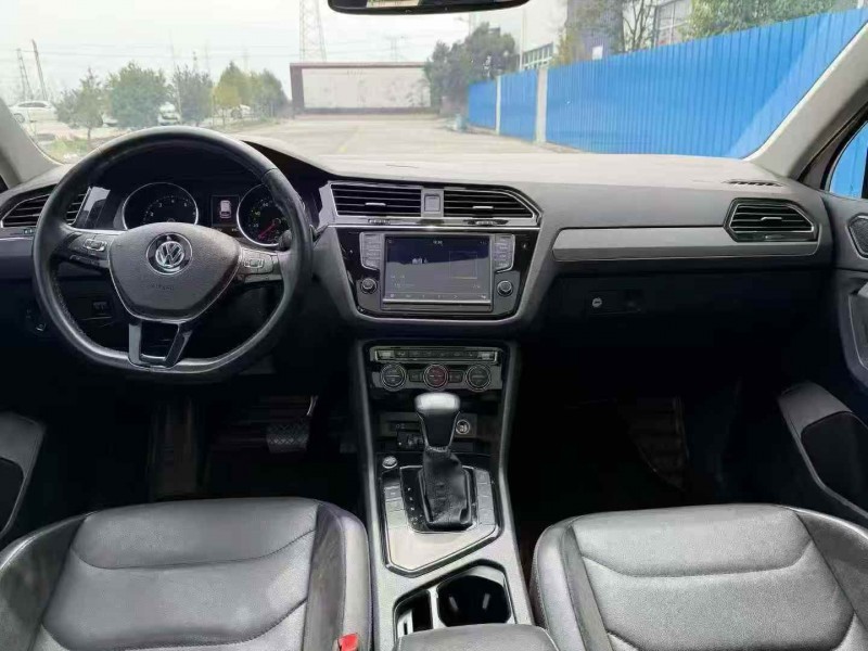 安阳17年大众途观5