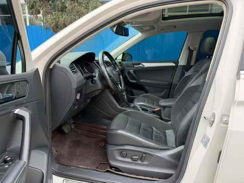 安阳17年大众途观6