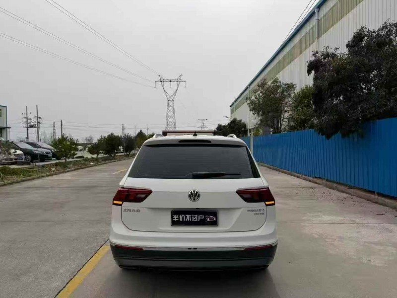 安阳17年大众途观7