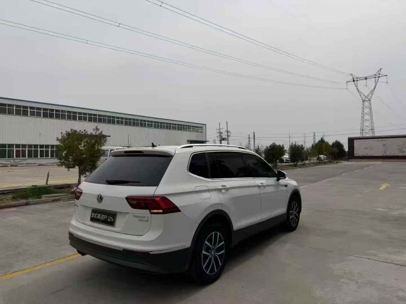 安阳17年大众途观9