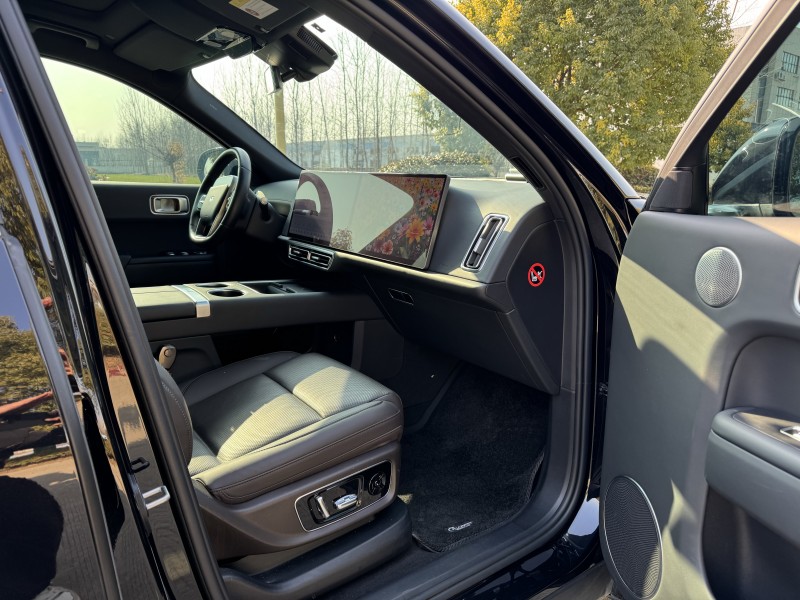 盐城23年理想L88