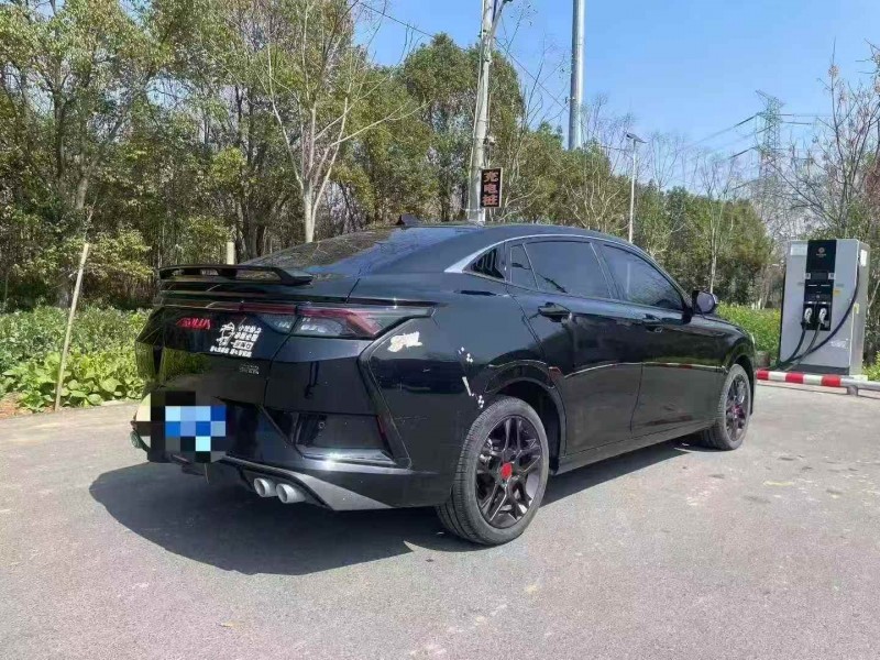 常州21年东风奕炫8