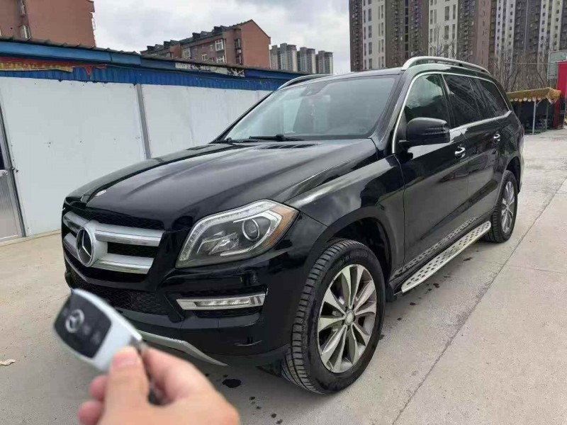 济宁13年奔驰GL2