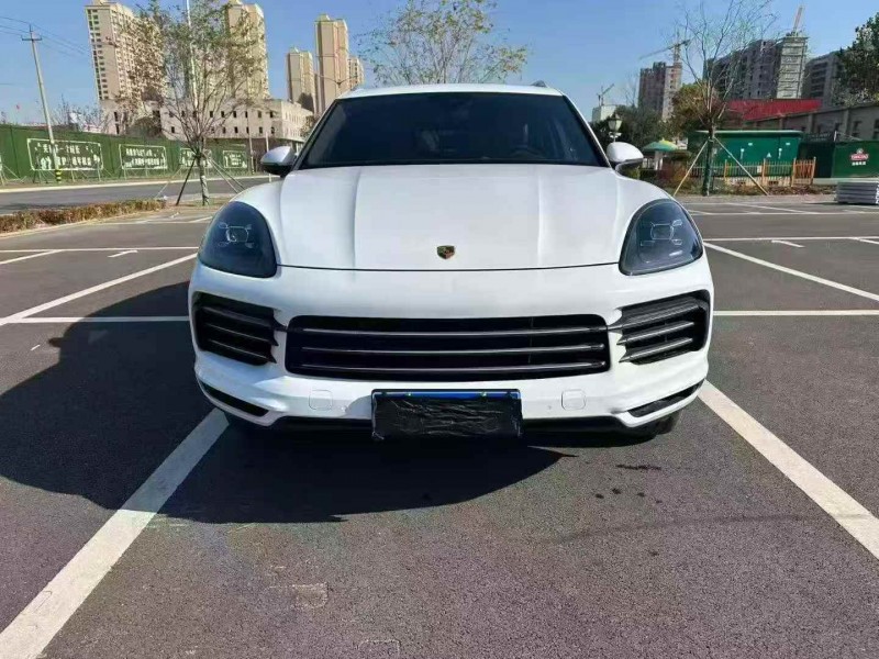 淄博19年保时捷卡宴1