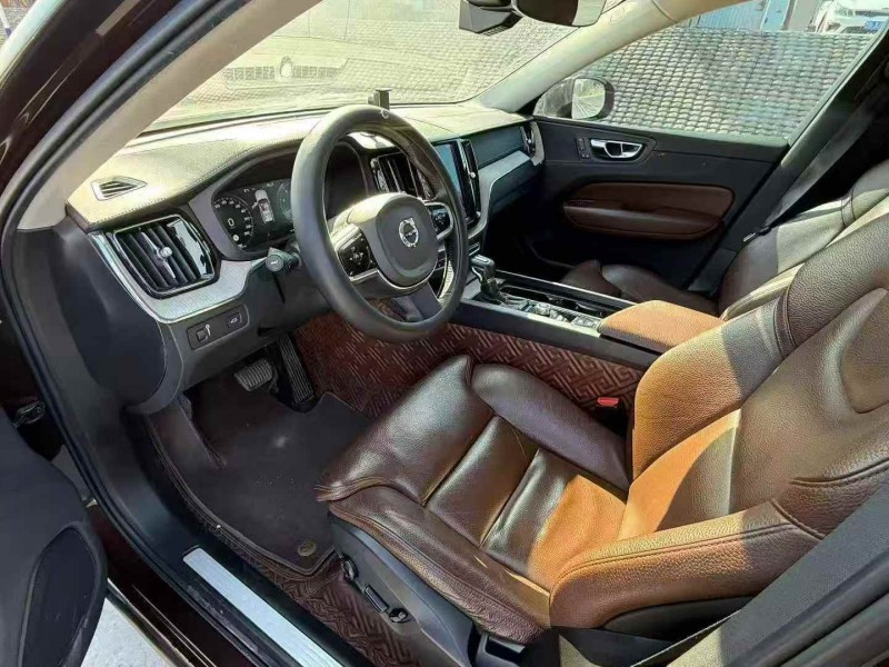枣庄20年沃尔沃XC904
